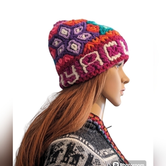 Handmade Peruvian hat/Chullo "Ayacucho" unique design - Picture 3 of 4
